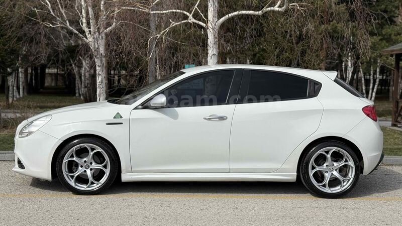 Sahibinden Alfa Romeo Giulietta 1.6 JTD Progression Plus 2014 Model 6