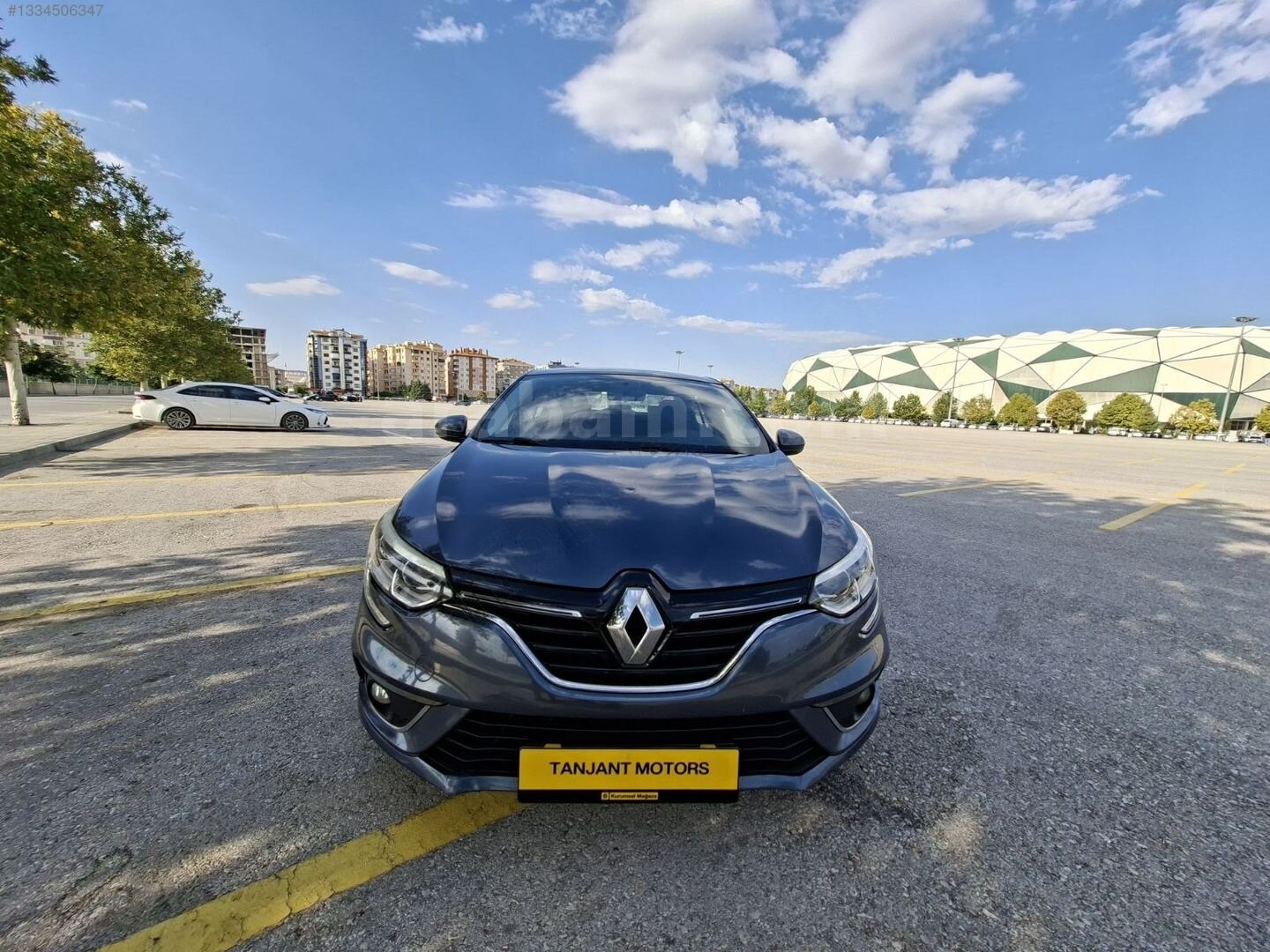 Galeriden Renault Megane 1.6 Joy 2017 Model Konya 123.200 km Füme 5