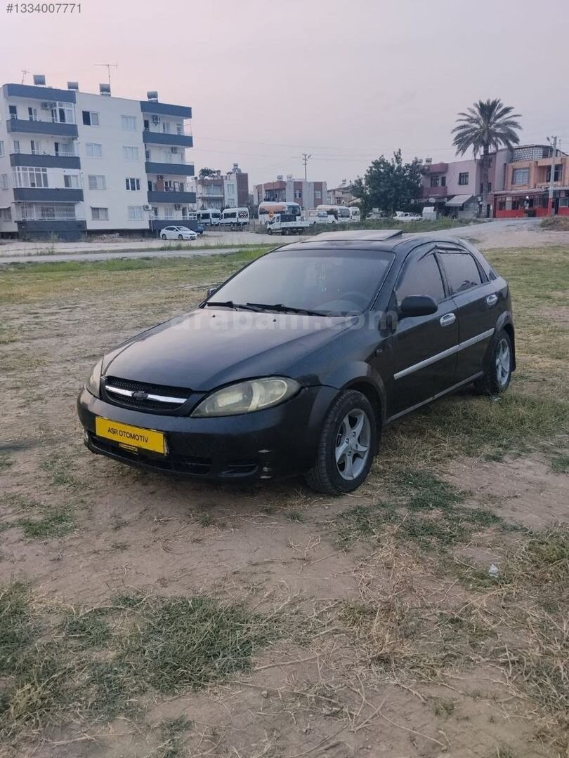 FLORYA OTODAN DÜŞÜK KM SANDIK MOTORLU KLİMALI DEĞİŞENSİZ LACETTİ 1