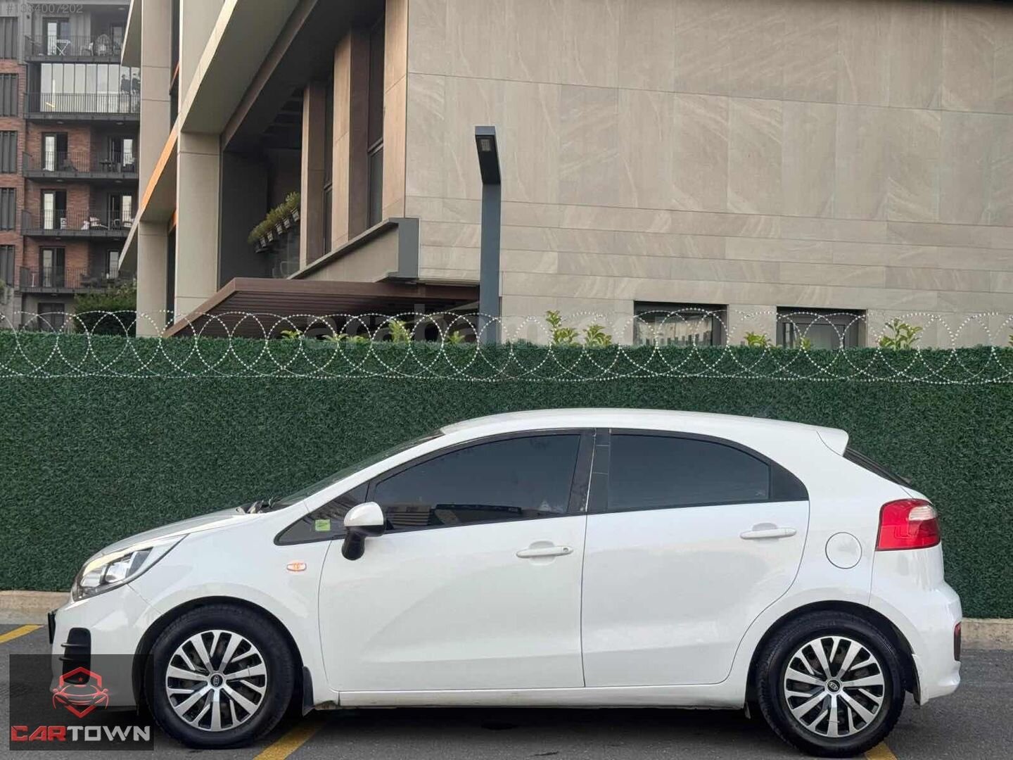 CARTOWN'DAN__2015 KİA RİO 1.4 CRDI COMFORT SERVİS BAKIMLI 5