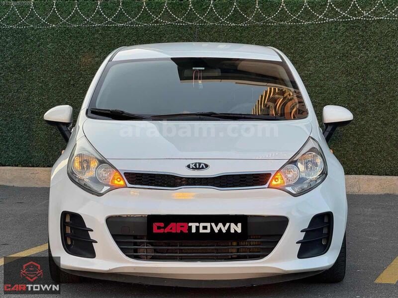 CARTOWN'DAN__2015 KİA RİO 1.4 CRDI COMFORT SERVİS BAKIMLI