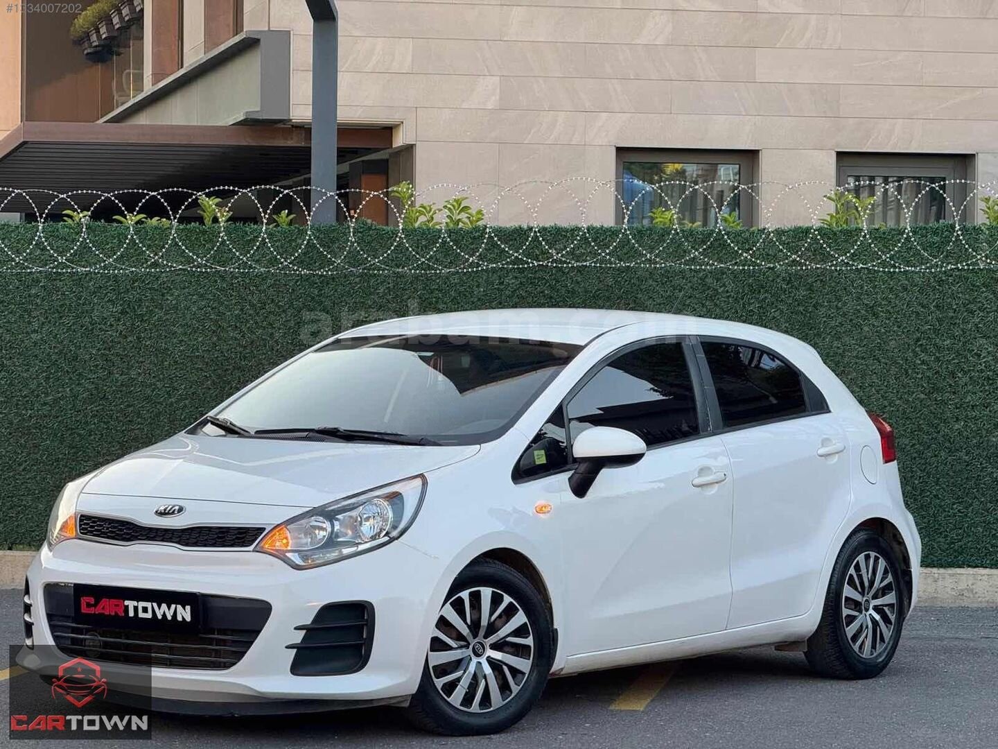 CARTOWN'DAN__2015 KİA RİO 1.4 CRDI COMFORT SERVİS BAKIMLI 3