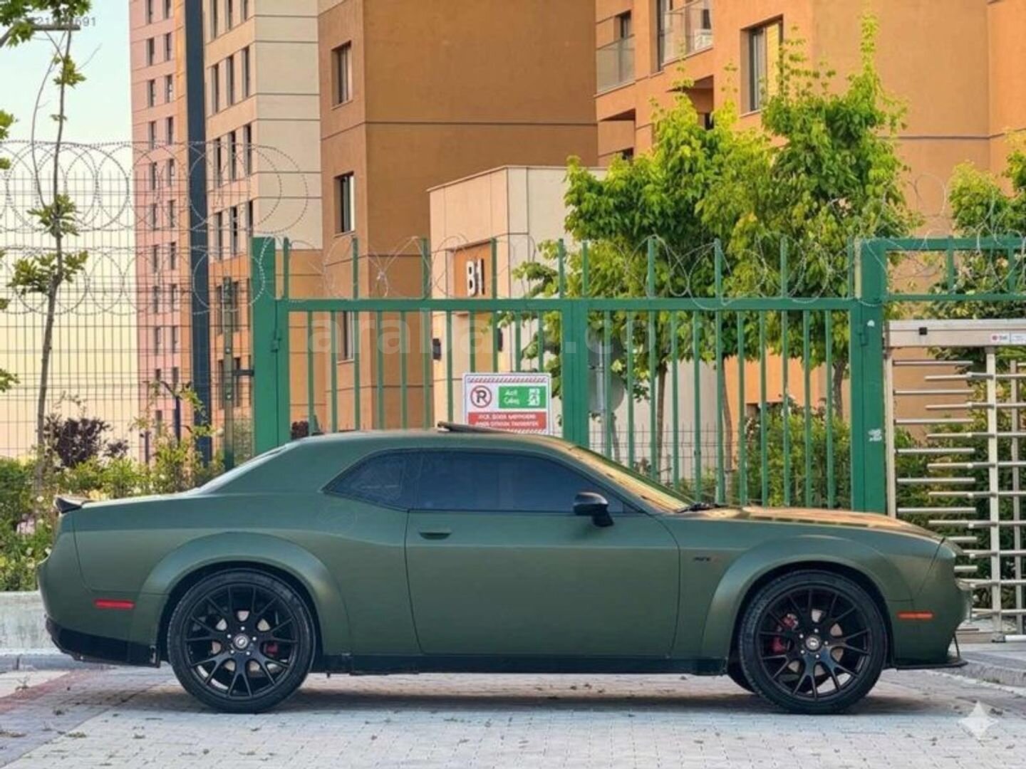 Galeriden Dodge Challenger GT 2020 Model İstanbul 65.000 km Yeşil 6