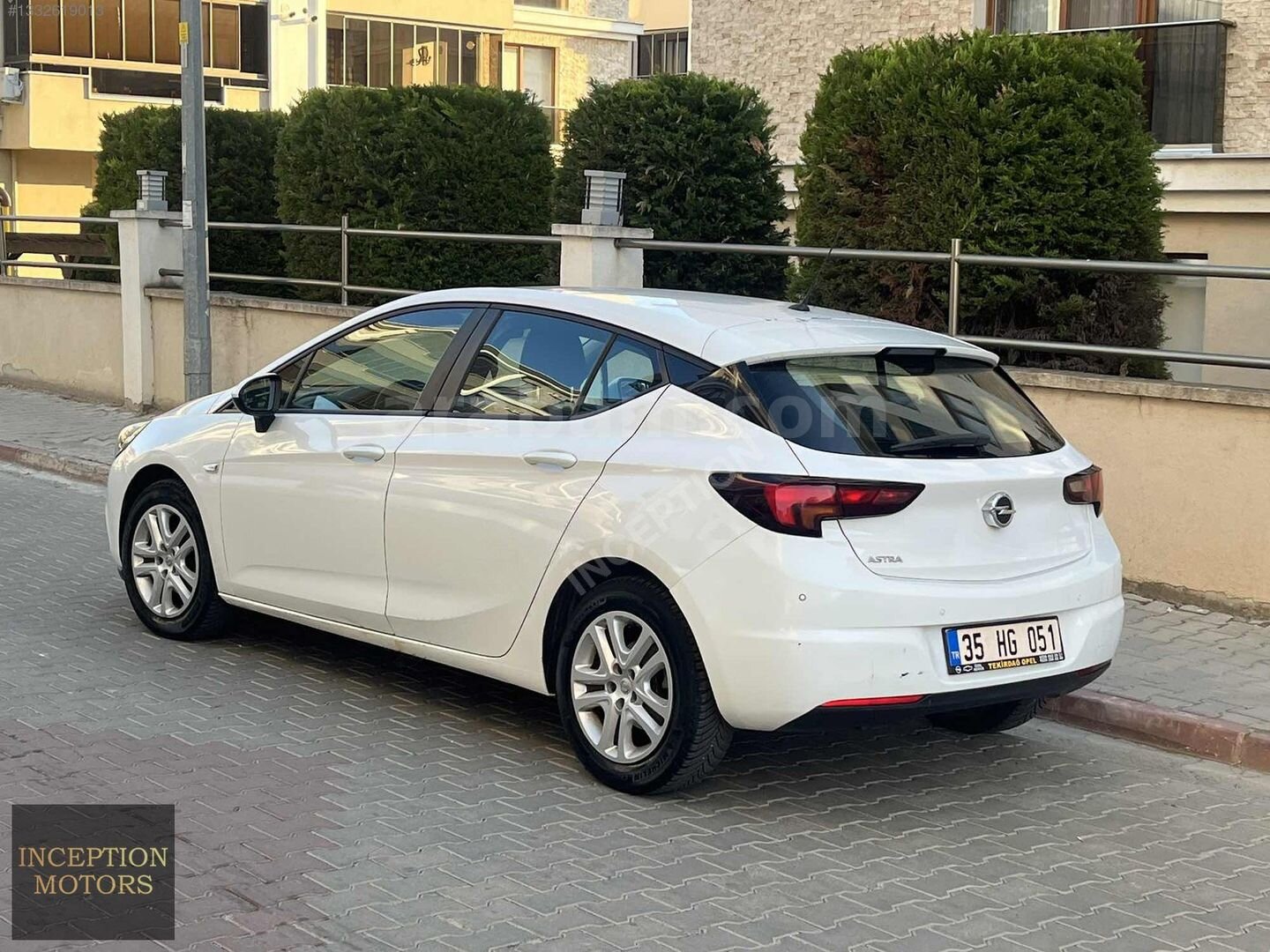 Opel Astra - 1.4 Benzin Düşük Km Değişensiz 2