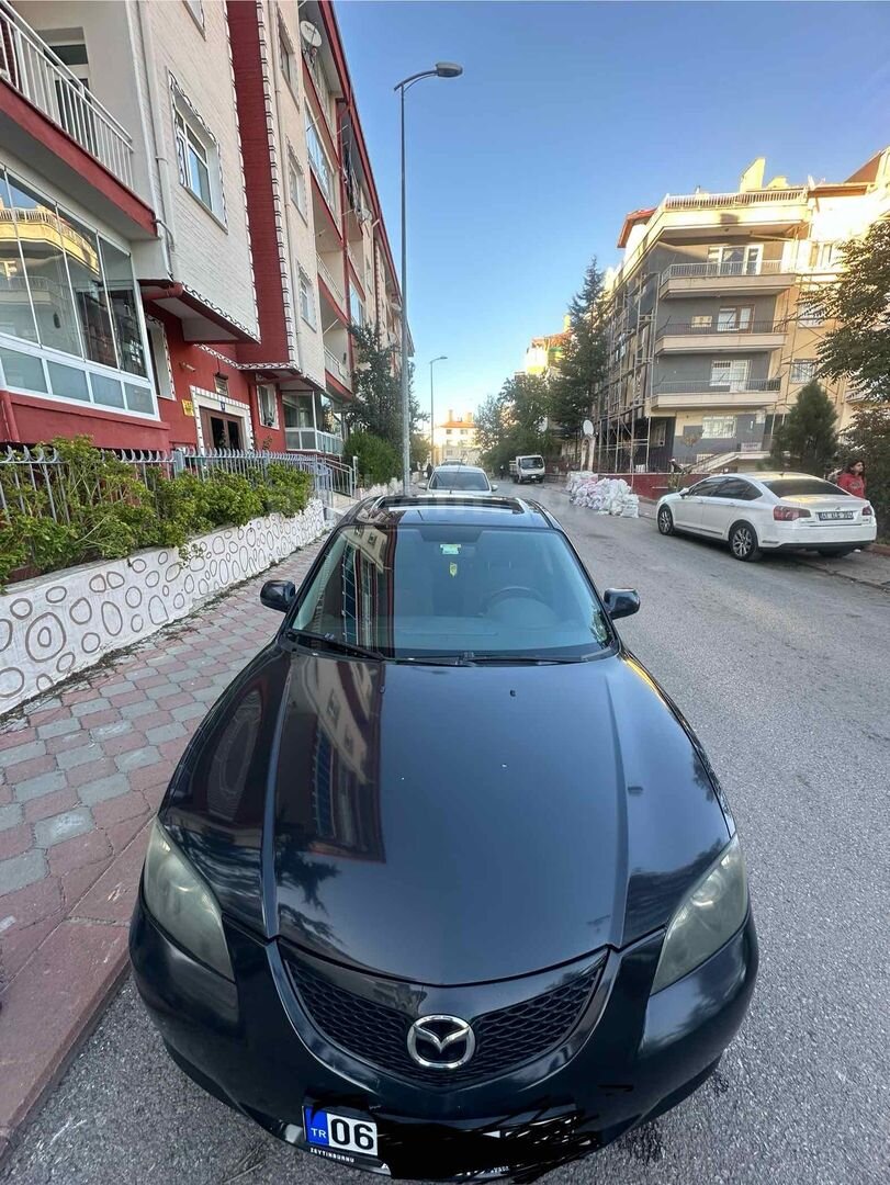 Sahibinden Mazda 3 1.6 Dynamic 2005 Model 344.000 km Siyah 4