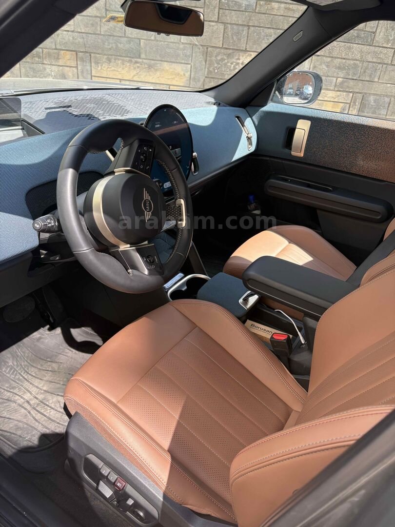 Sahibinden Mini Countryman E Favoured 2024 Model 4