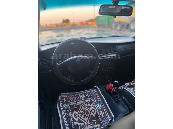 Sahibinden Opel Vectra 1.6 Comfort 2000 Model Şanlıurfa 288.000 km