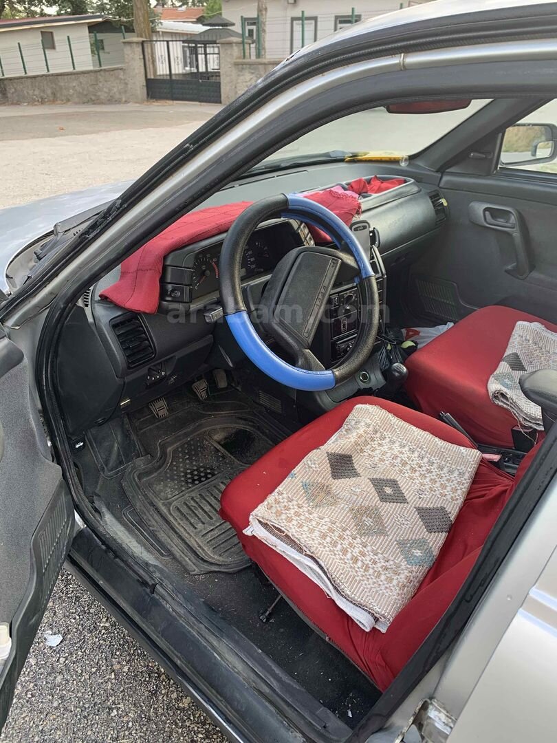 Sahibinden Lada Vega 1.5 2004 Model 3