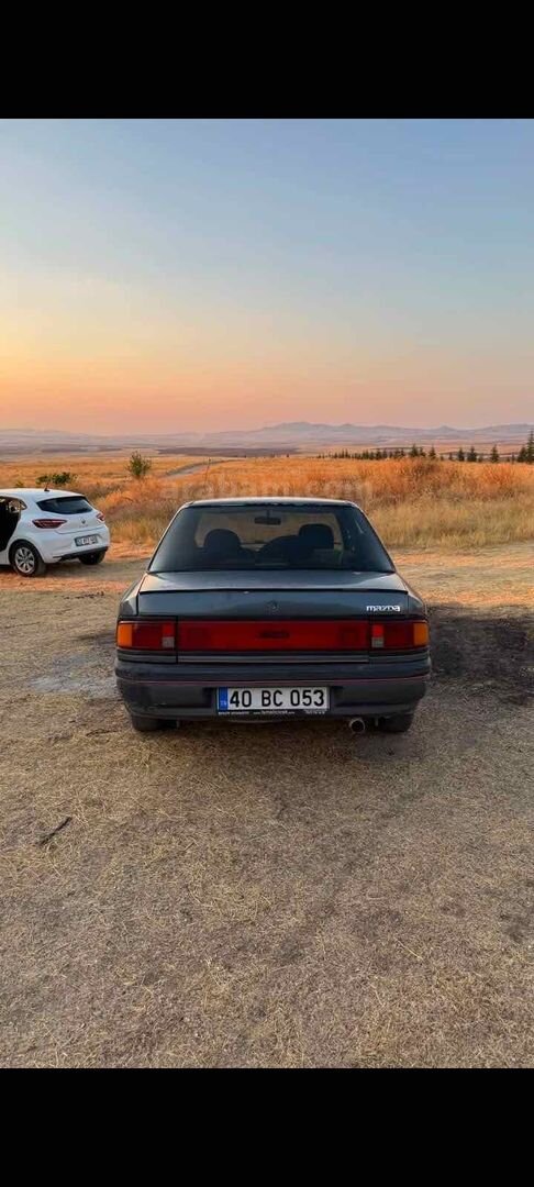Sahibinden Mazda 323 1.6 1991 Model 4