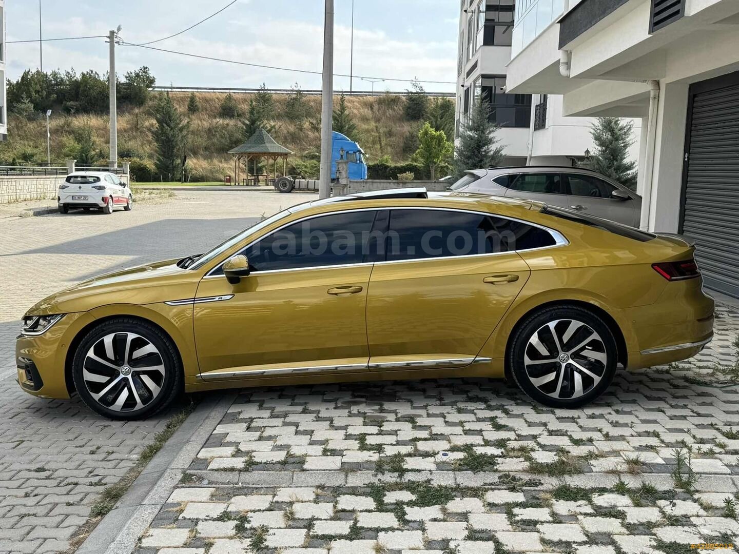 Galeriden Volkswagen Arteon 1.5 TSI R Line 2017 Model Bolu 173.000 km Sarı 7