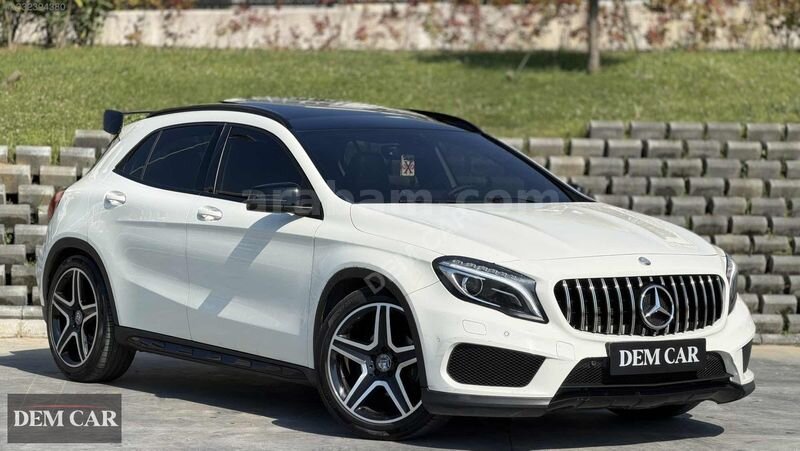 2015 GLA 180 AMG EKSTRALI CAM TAVAN HATASIZ BOYASIZ 124.000 KM