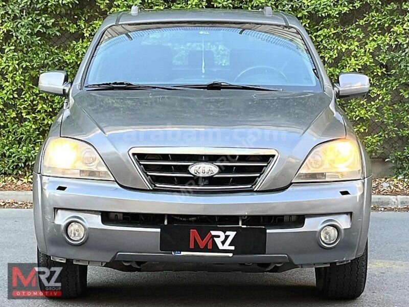 MRZ GROUP'TAN 2006 MODEL KİA SORENTO MASRAFSIZ K.K.12 TAKSİT