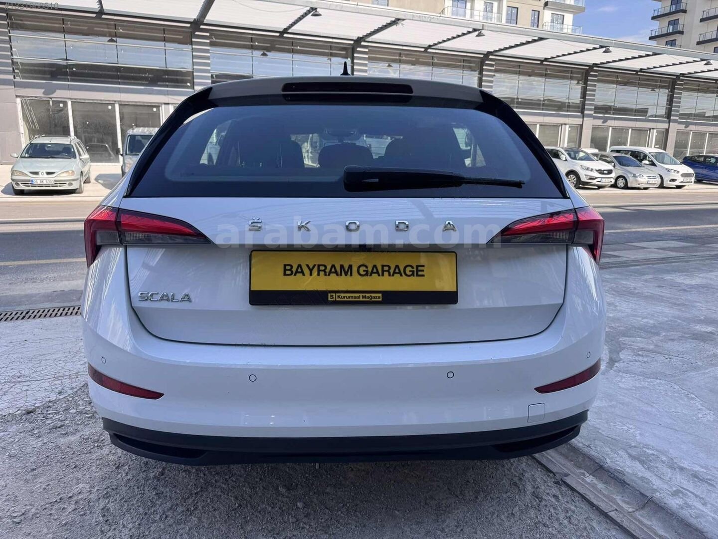 Galeriden Skoda Scala 1.0 TSI Elite 2022 Model Ankara 138.000 km Beyaz 6