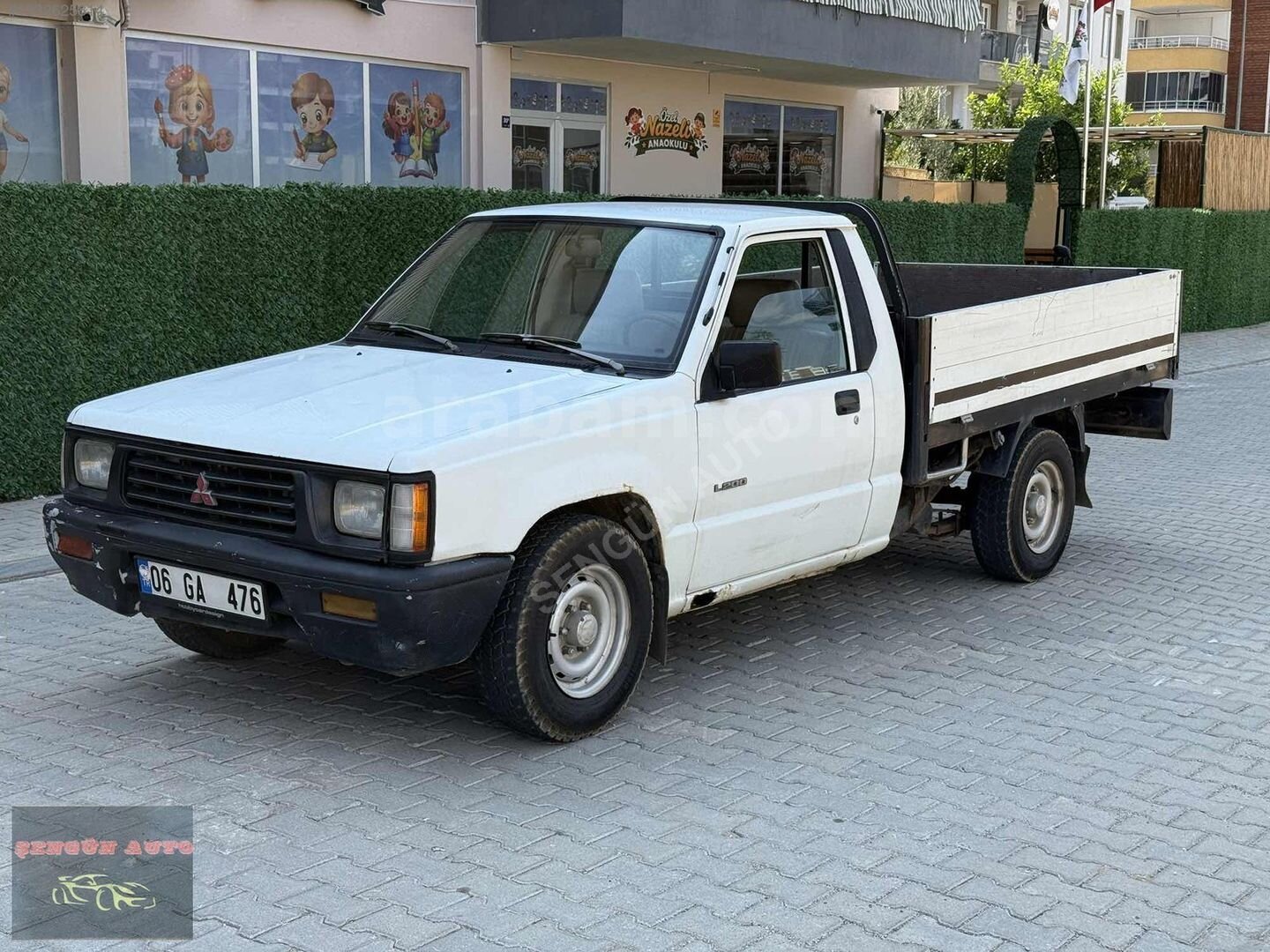 TEK KABİN-KOZMETİK VE MOTOR OLARAK ÇOK TEMİZ L200 ILFAZ KASA 1