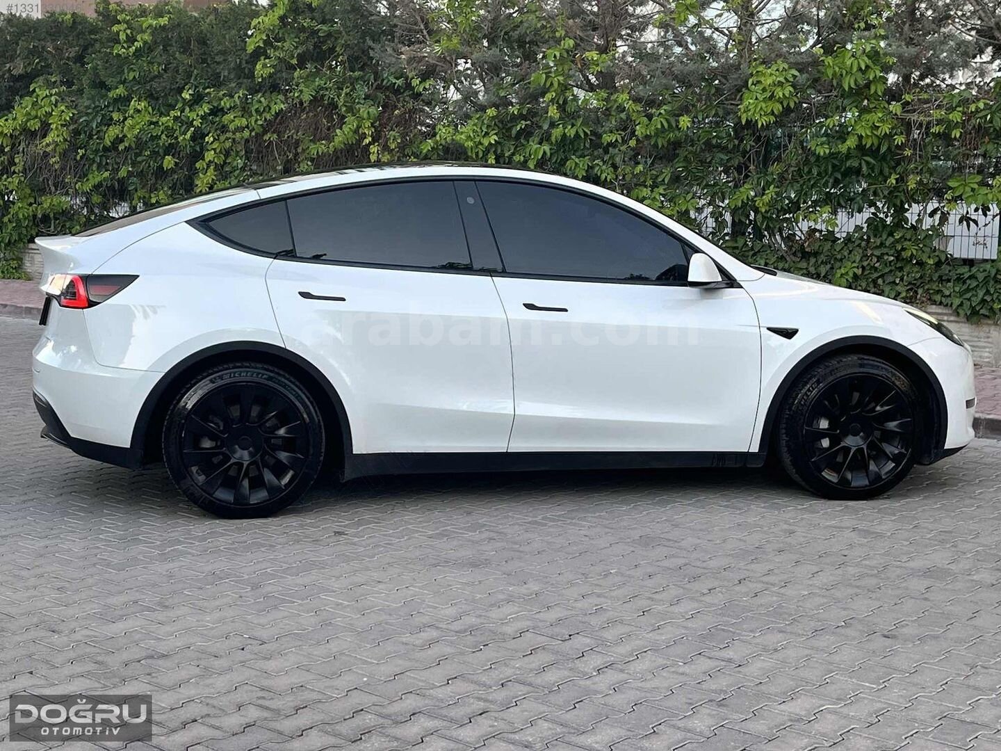 Galeriden Tesla Model Y Long Range AWD 2023 Model Konya 91.700 km Beyaz 4