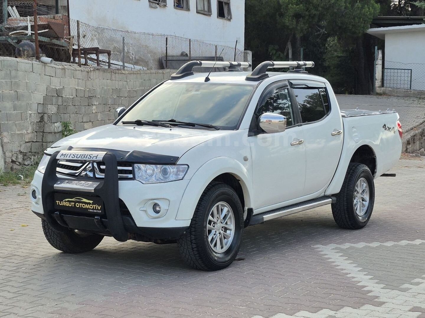 MİTSUBİSHİ L200 4X4 OTOMATİK VİTES 255 BİN KM 2