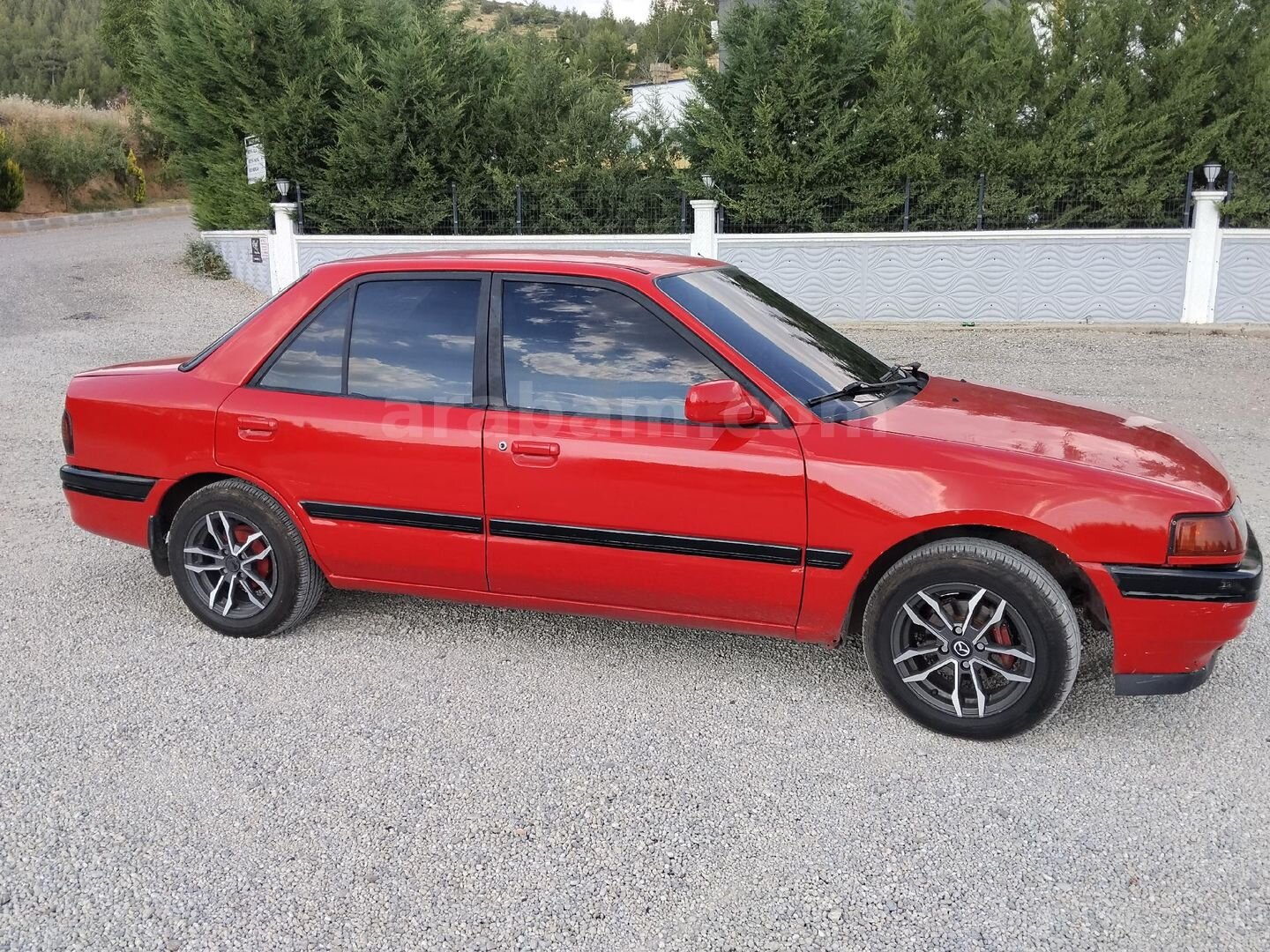 Sahibinden Mazda 323 1.6 GLX 1994 Model 5