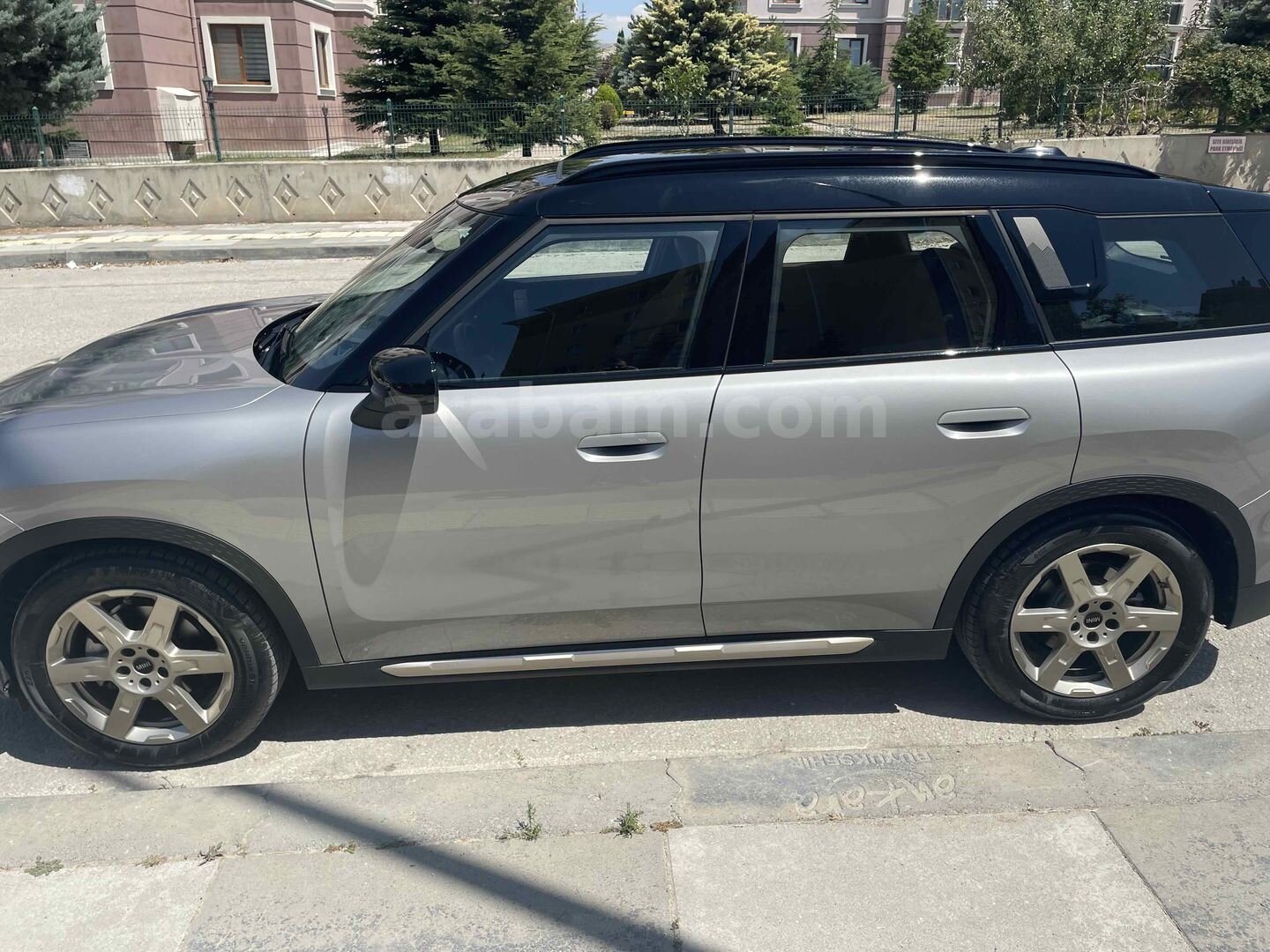 Sahibinden Mini Countryman E Spirit 2025 Model 2