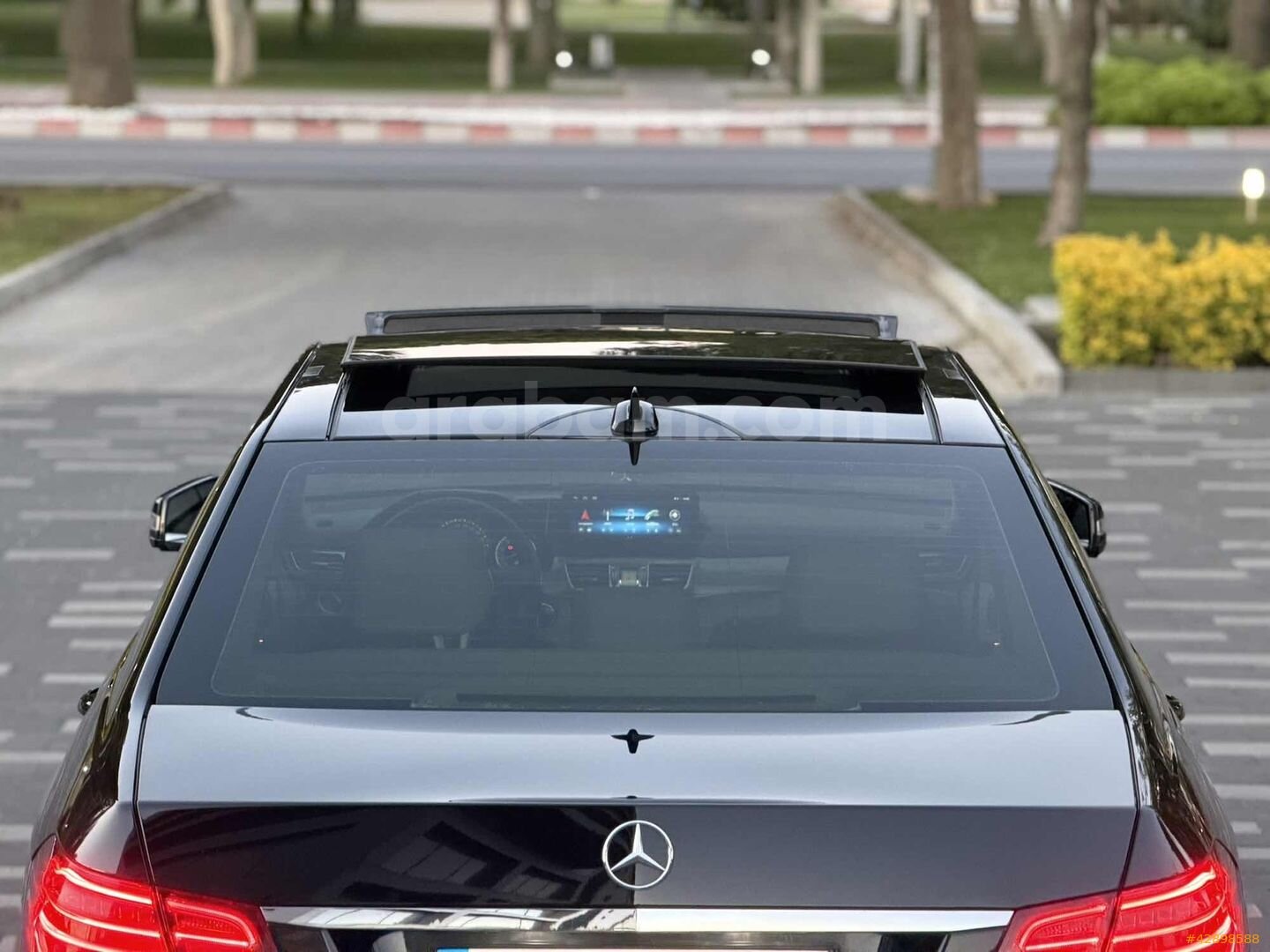Galeriden Mercedes - Benz E 180 AMG 2014 Model Denizli 245.000 km Siyah 3