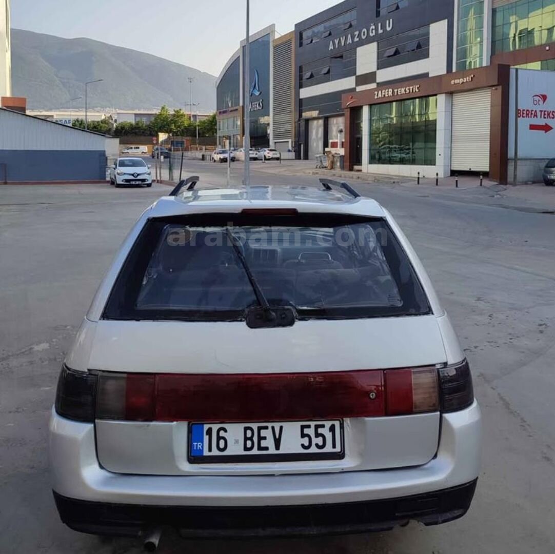 Lada Vega 1.5 2000 Model Bursa 287.000 km Gri 3