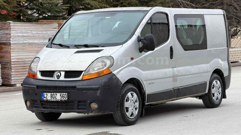 Galeriden Renault Trafic 1.9 DCI Comfort 2006 Model Konya 340.000 km Gri (Gümüş)