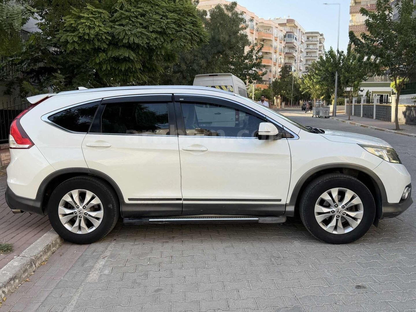 2014 1.6 i-DTEC PREMİUM 120 HP 204.000 KM 6