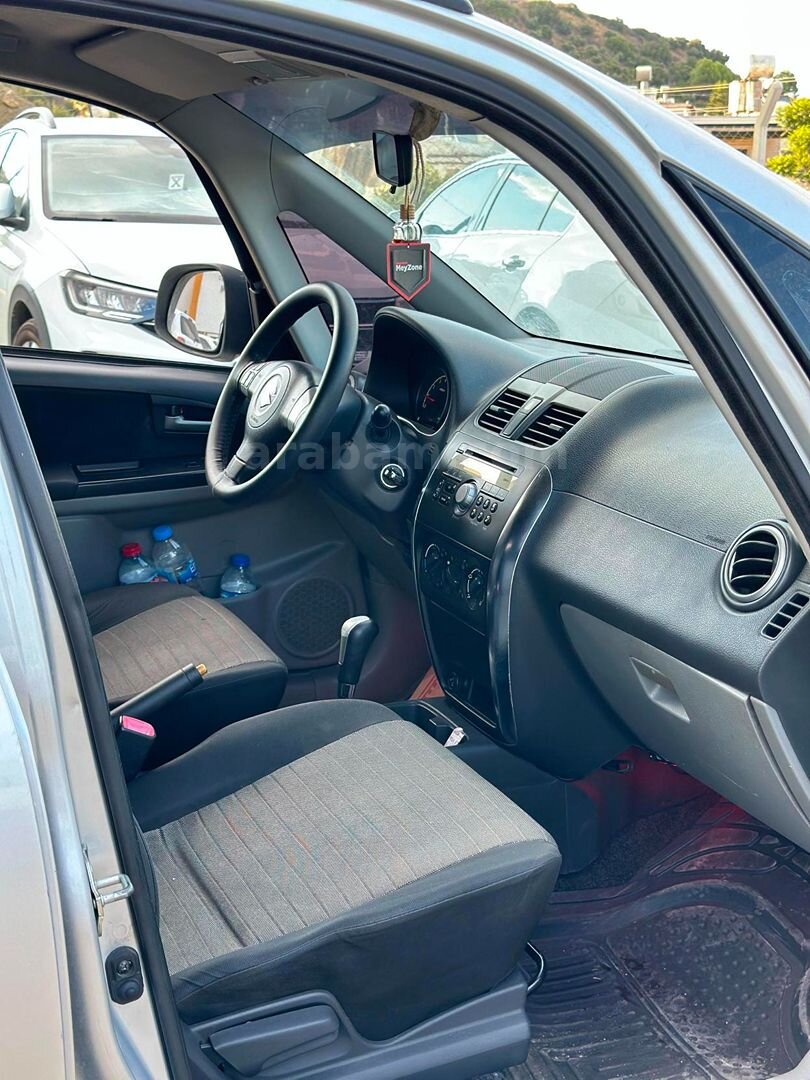 Sahibinden Suzuki SX4 GLX 2010 Model 4