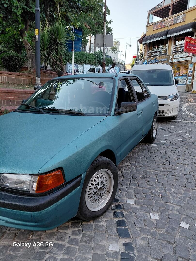 Sahibinden Mazda 323 1.6 GLX 1992 Model 2