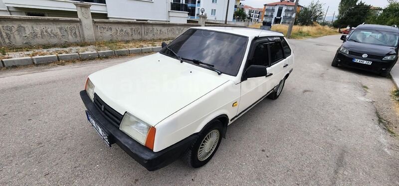 Lada samara 92 model