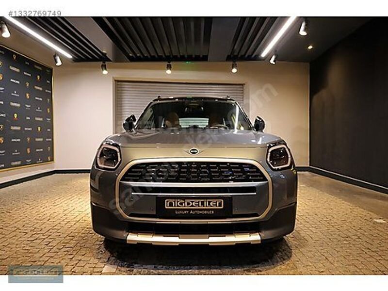 NİĞDELİLER 2025 Mini Cooper Countryman E Favoured /Bayi /7902