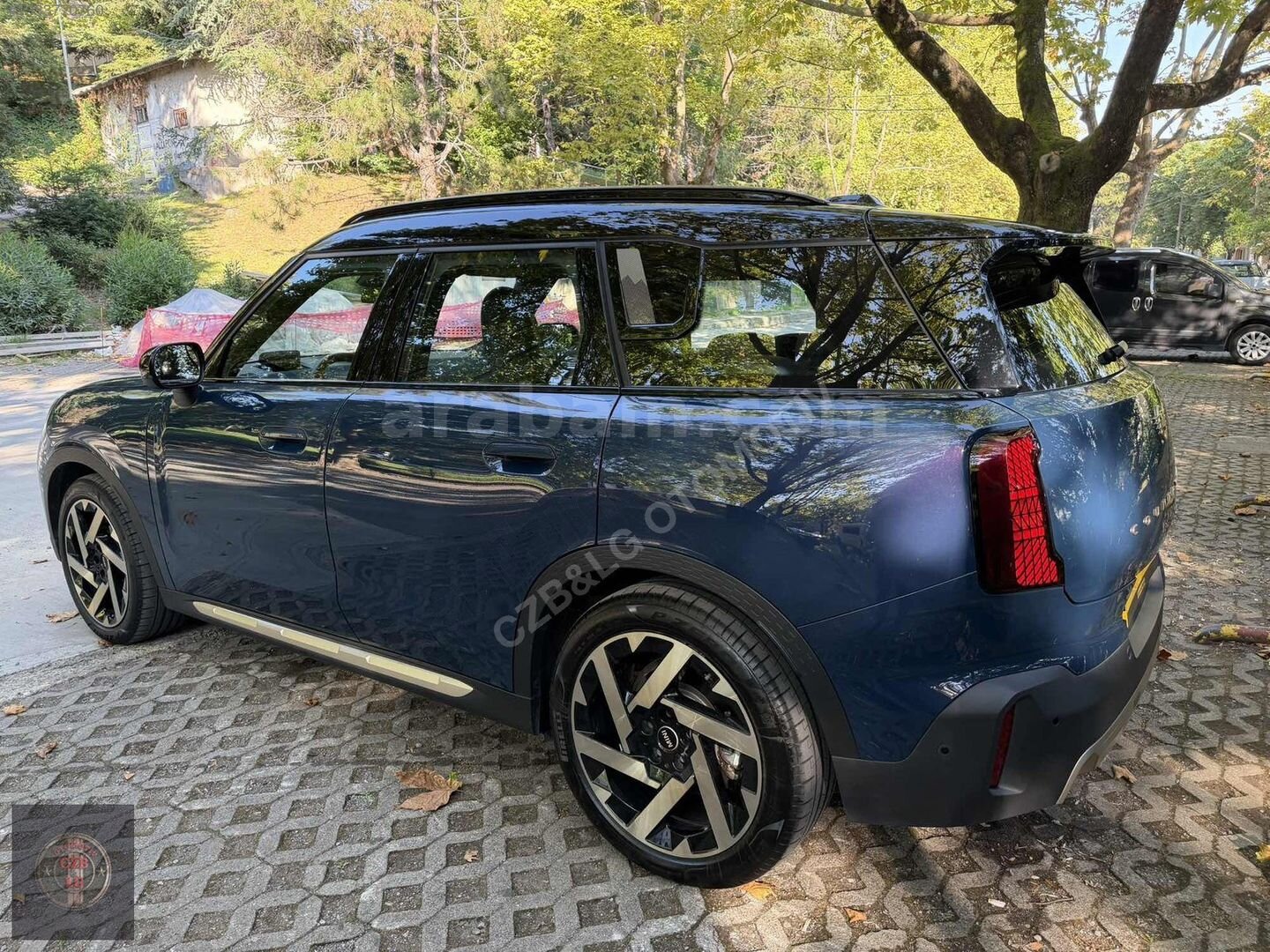 2025 MODEL MİNİ COUNTRYMAN E HATASIZ BOYASIZ 21.000 KM DE 5