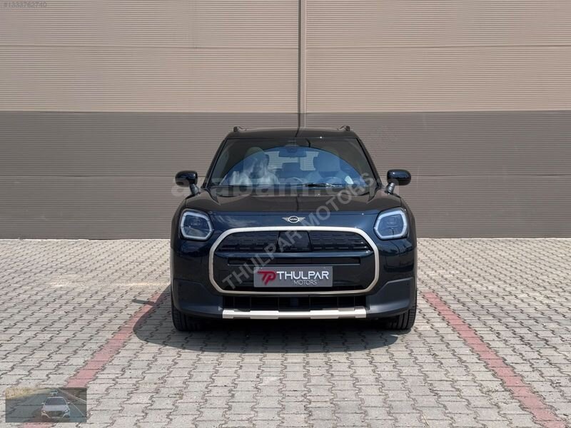 ''THULPAR MOTORS''2024 MİNİ COUNTRYMAN E HATASIZ 13.000 KM