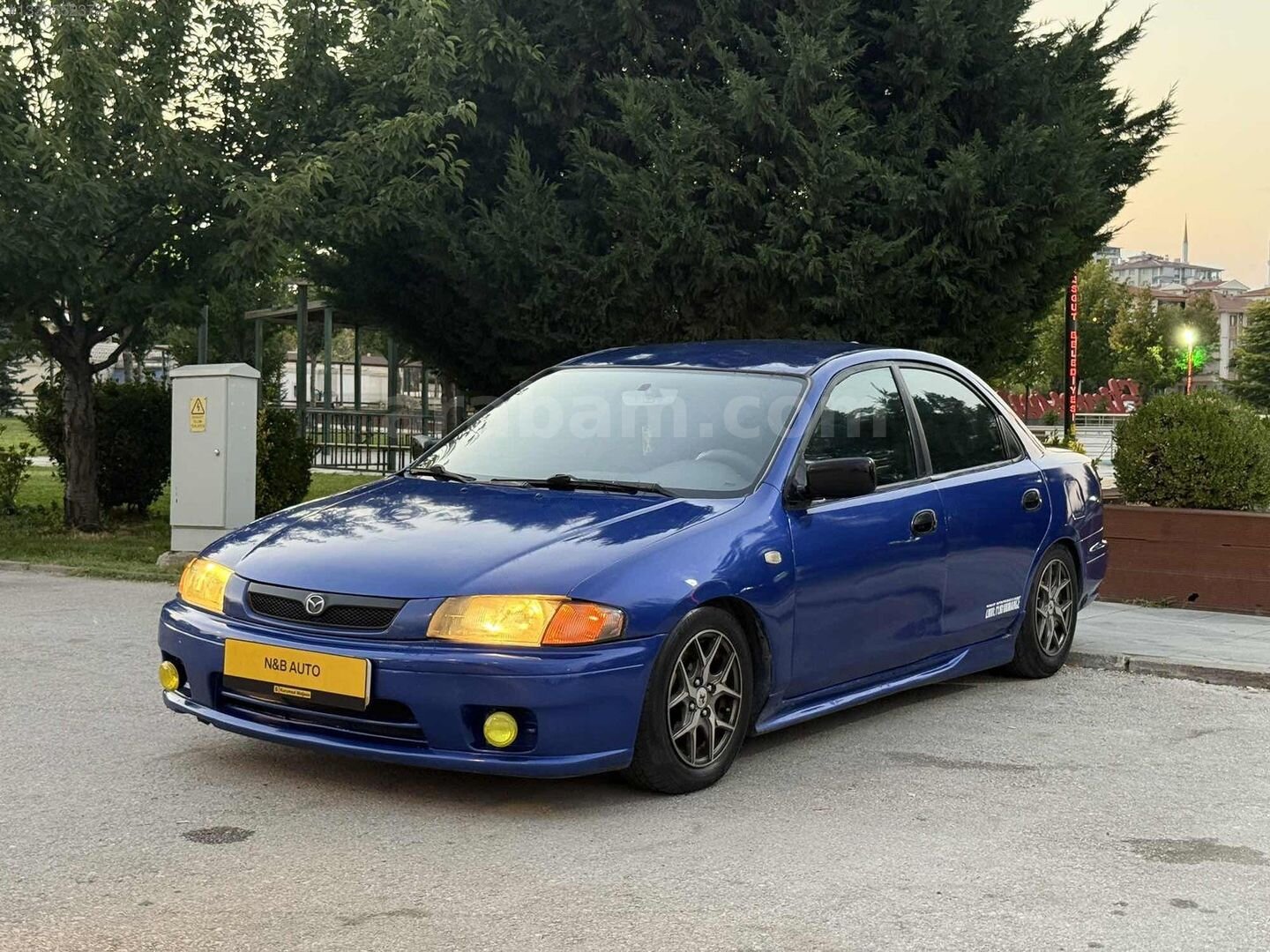 N&B'DEN 1998 MAZDA 323 1.5 FAMİLİA 3