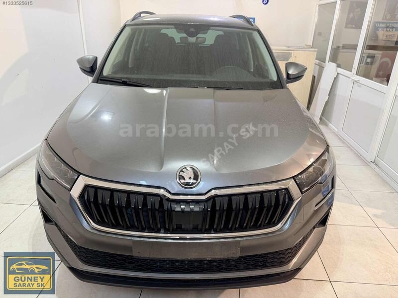2026 SKODA KAROQ PREMİUM 1.5TSİ OTOMATİK 6001 KM HATASIZ BOYASIZ