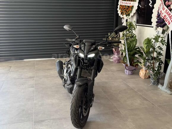 425pro 14×24インチ MANEA 中古 Galeriden Yamaha MT 125 2024 Model