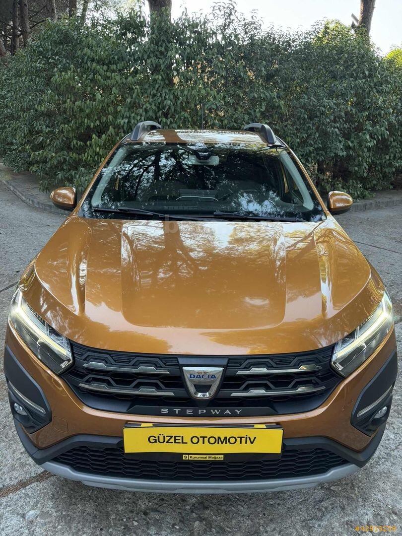 Galeriden Dacia Sandero 1.0 TCe Prestige 2021 Model Manisa 83.500 km Turuncu 4