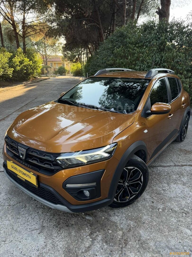 Galeriden Dacia Sandero 1.0 TCe Prestige 2021 Model Manisa 83.500 km Turuncu 2