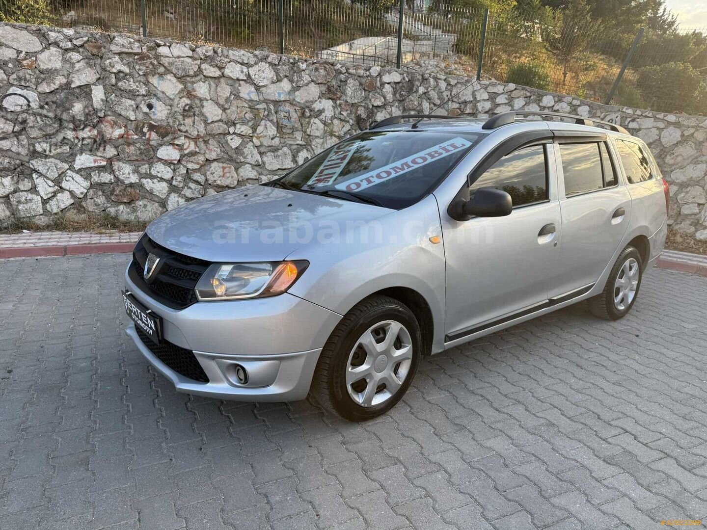 Galeriden Dacia Logan 1.5 dCi MCV Ambiance 2014 Model Mersin 232.000 km Gri 3