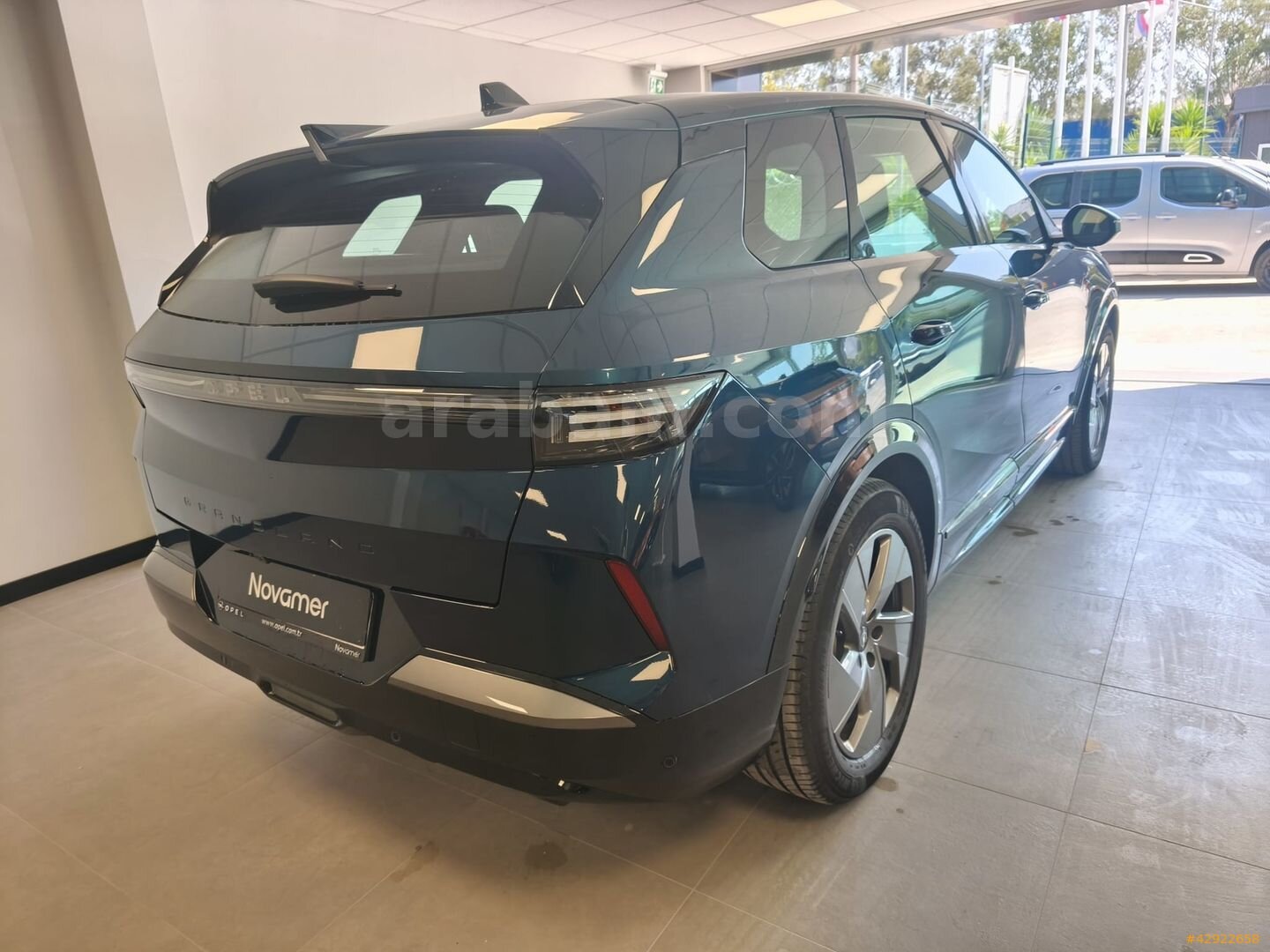 NOVAMER 2. EL 2025 OPEL GRANDLAND-E EDİTİON 5