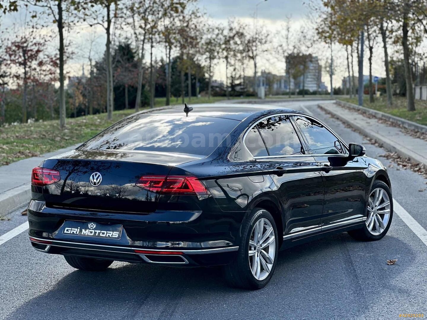 GRİ MOTORS-2020 PASSAT 2.0TDİ ELEGANCE*HAYALET*NAVİ*ISITMA** 3