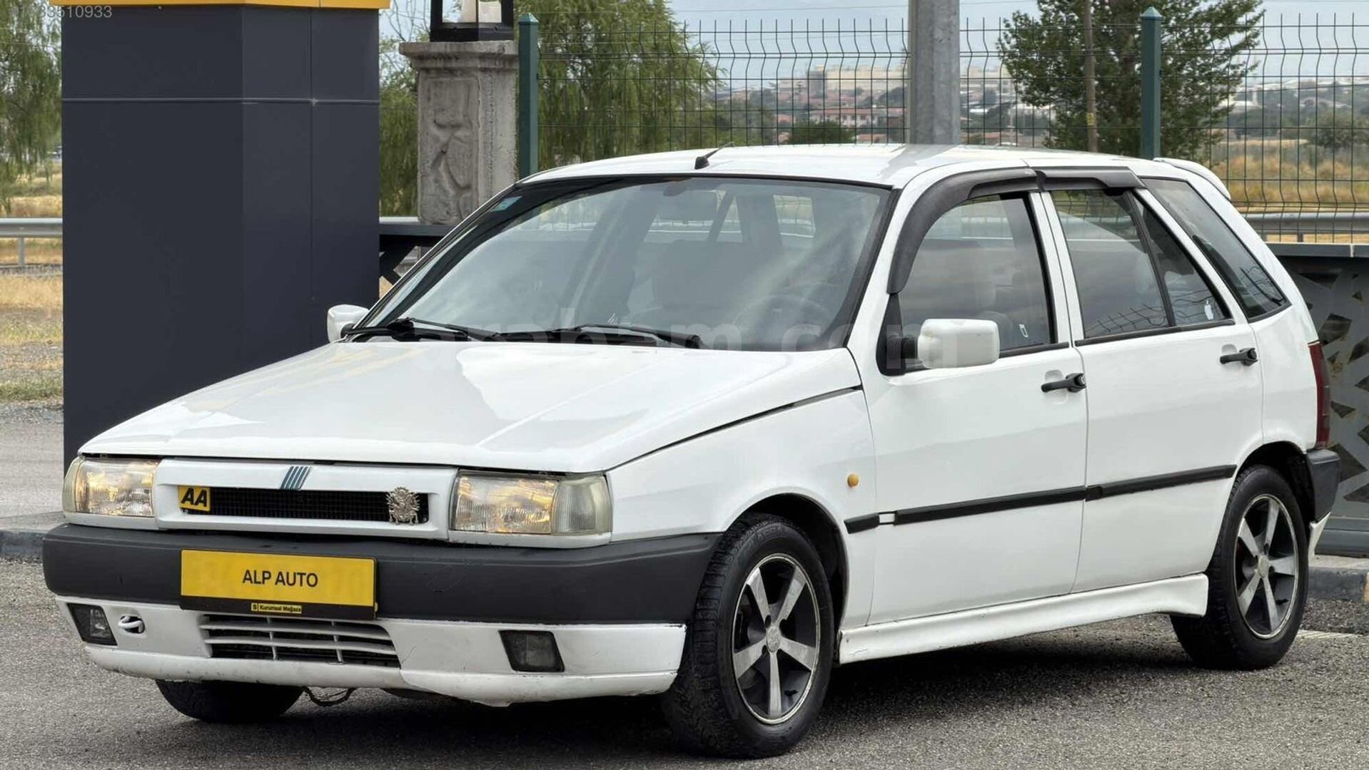Galeriden Fiat Tipo 1.6 SLX ie 1998 Model Erzincan 220.000 km Beyaz 2