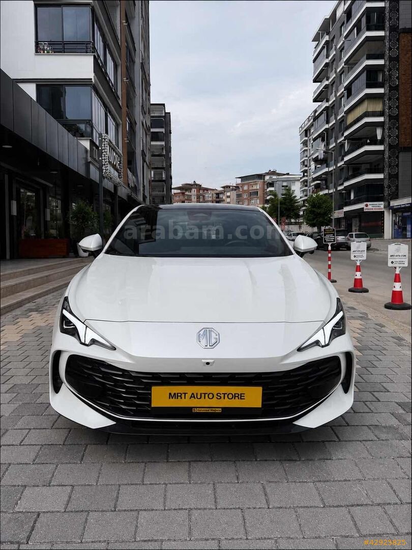Galeriden MG MG7 1.5 Excellence Red Edition 2025 Model Batman 6.001 km Beyaz 1