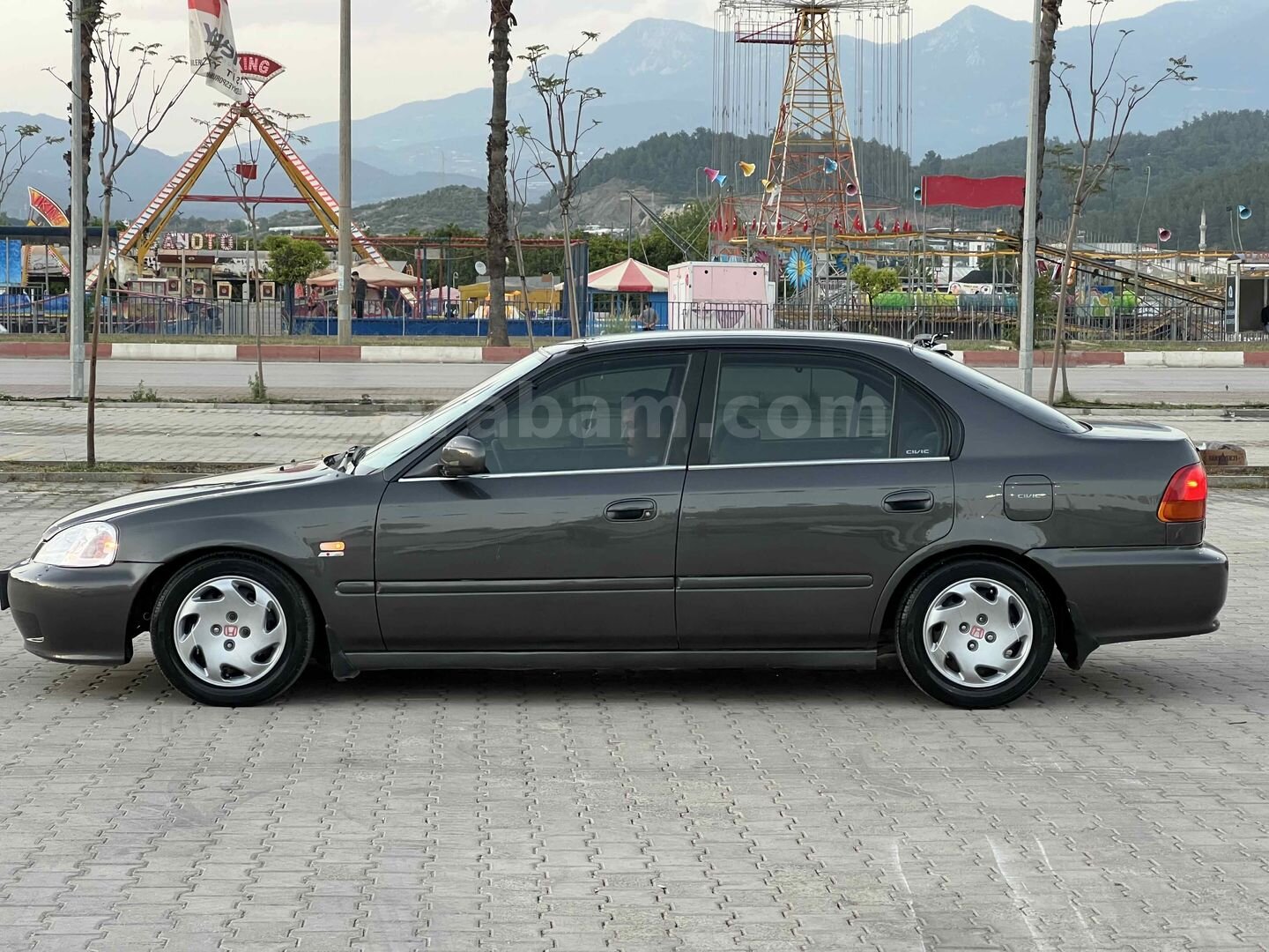 Galeriden Honda Civic 1.6 i ES 2000 Model Antalya 5