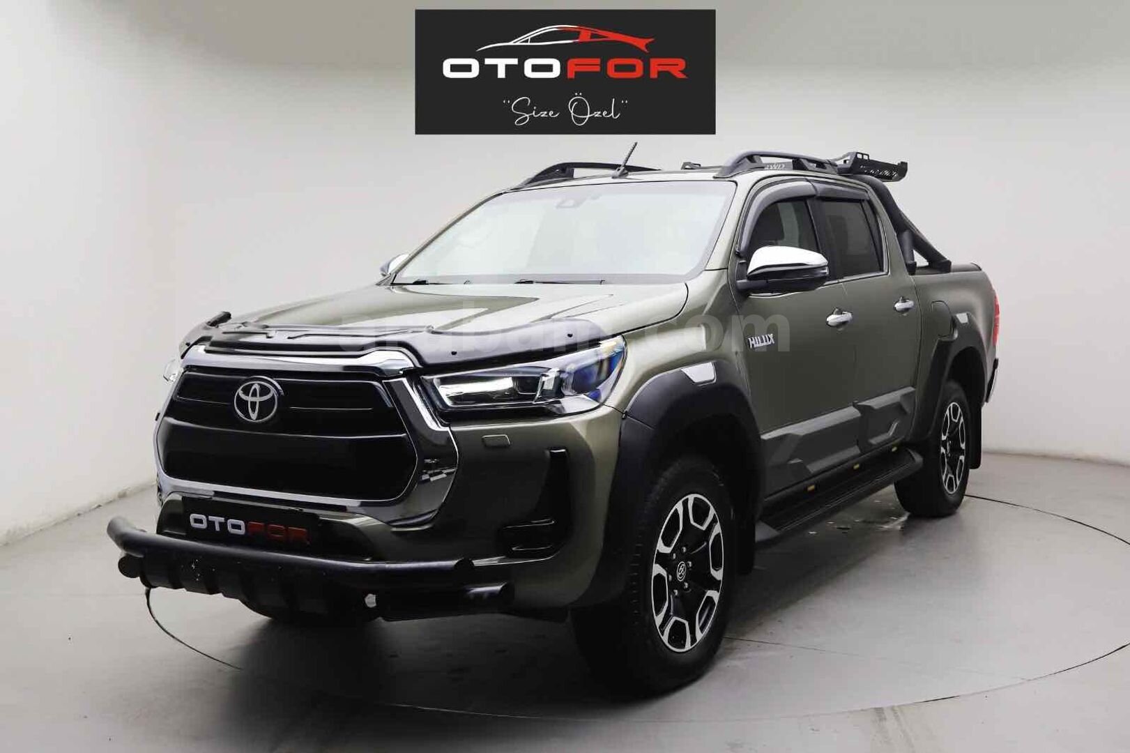 HATASIZ BOL EKSTRALI TOYOTA HILUX 2.4 HI-CRUISER 4X4 OTOMATİK 4