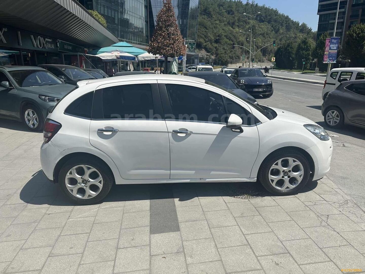 DÜŞÜK PEŞİNATLA ARABA ELDEN SENETLE ARAÇ TAKSİTLE OTO 3