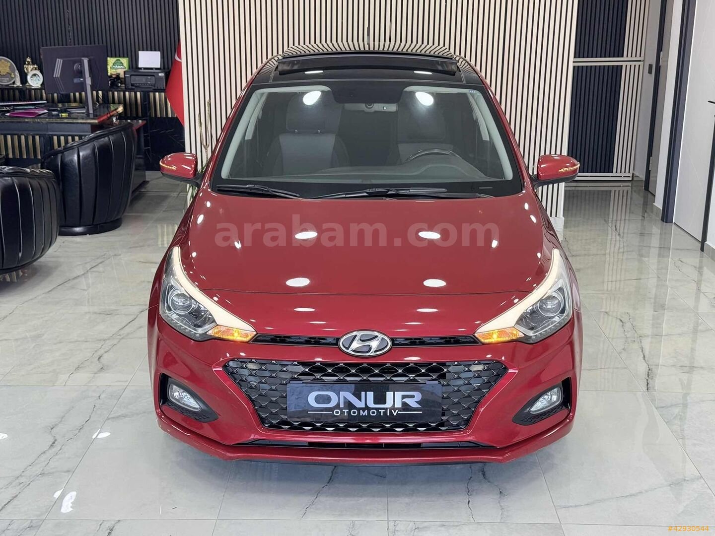 Galeriden Hyundai i20 1.4 MPI Elite Smart 2018 Model Ankara 85.000 km Kırmızı 6