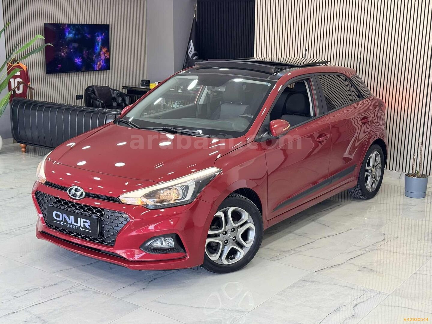 Galeriden Hyundai i20 1.4 MPI Elite Smart 2018 Model Ankara 85.000 km Kırmızı 2