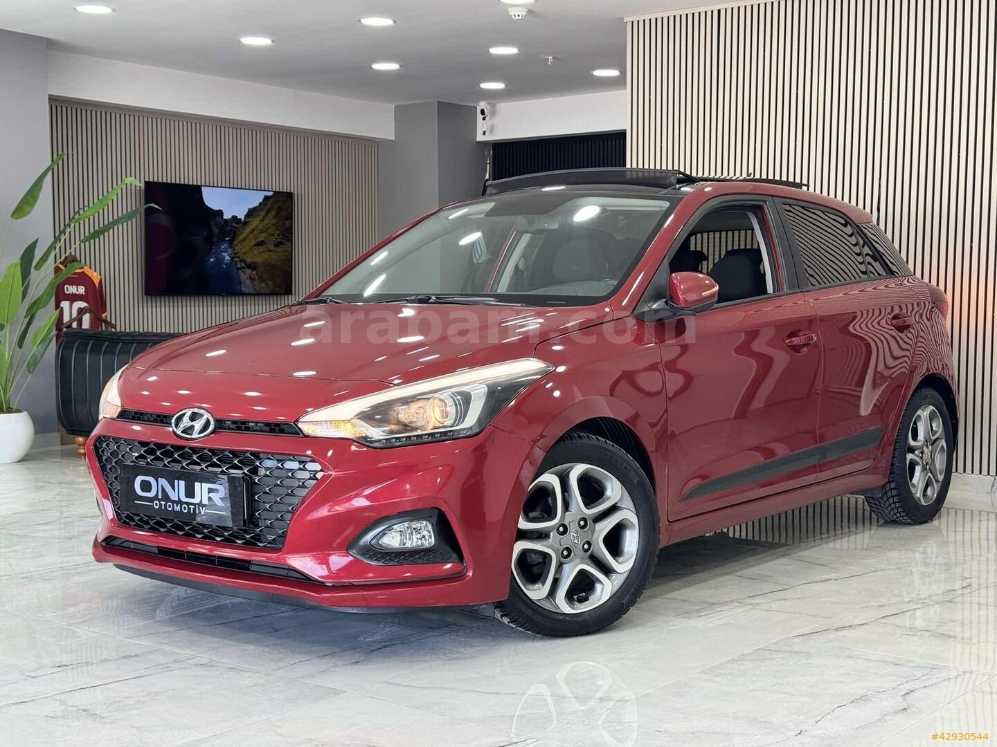 Galeriden Hyundai i20 1.4 MPI Elite Smart 2018 Model Ankara 85.000 km Kırmızı 1