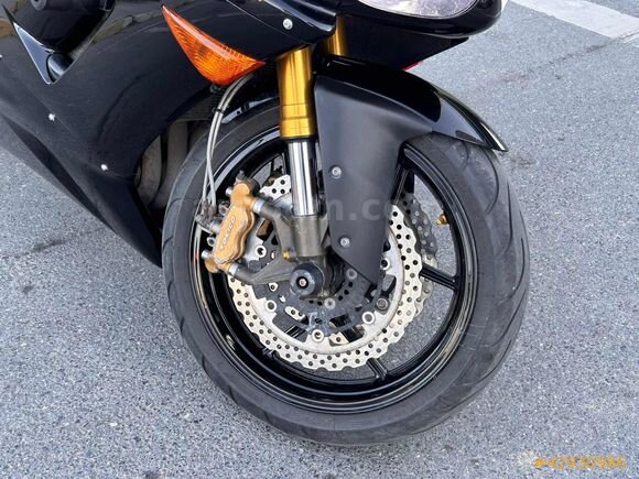 Galeriden Kawasaki Ninja ZX 6R 2005 Model İstanbul 81.037 KM Siyah