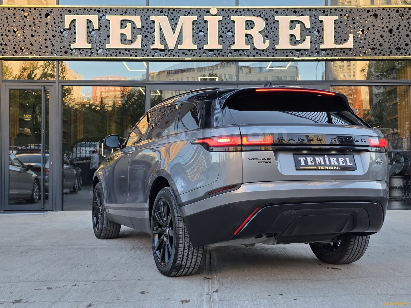 2020 RANGE ROVER VELAR 2.0TD4 SE 67BİN KM GRİ HATASIZ BOYASIZ ! 4